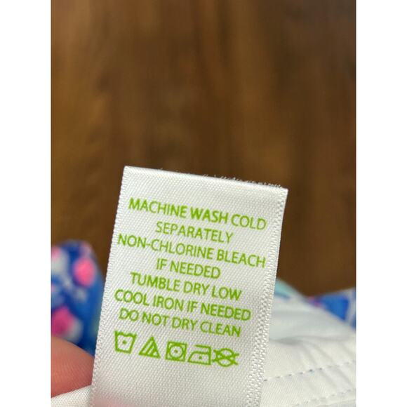 Lilly Pulitzer Women's Multicolor Floral Medium Wash The Walsh Shorts Size 0 - Picture 10 of 12